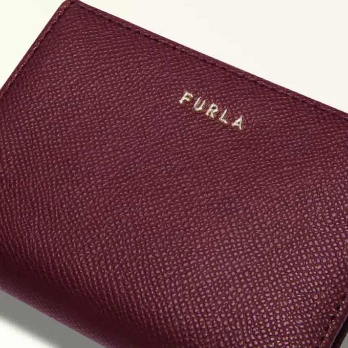 Classic Bi-fold Wallet S