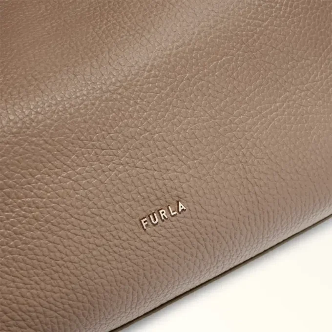 Furla Lara Shoulder Bag M Furla Lara Shoulder Bag M