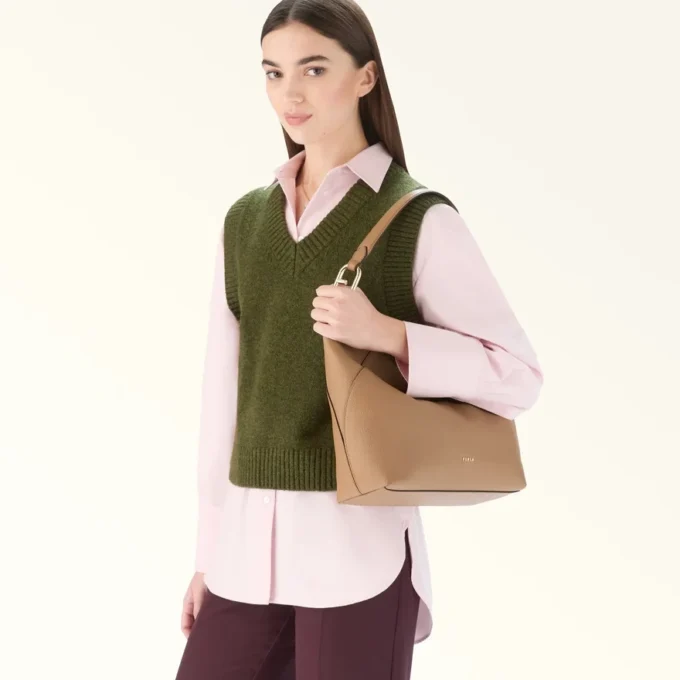 Furla Lara Shoulder Bag M Furla Lara Shoulder Bag M