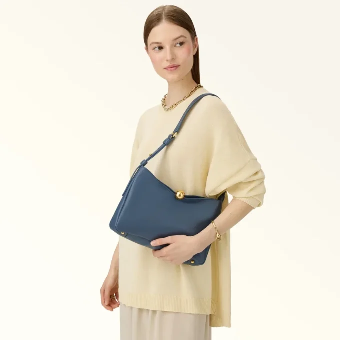 Furla Sfera Soft Shoulder Bag M Furla Sfera Soft Shoulder Bag M
